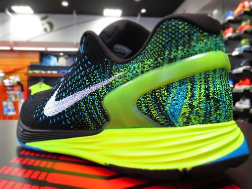 ルナグライド7 Nike Running Nagoya Sports Quest