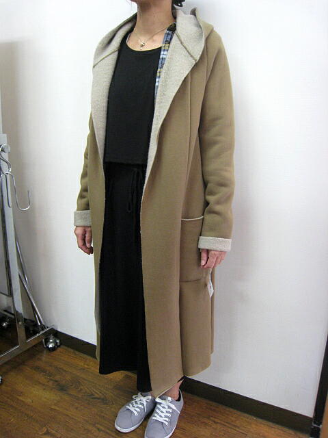 ｃｌｏｃｈｅ （ クロッシェ ）　ムートン裏毛ナッピング加工ドレープＪＫ　　ＢＥＩＧＥ_a0089359_15284193.jpg