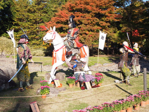 弘前城菊と紅葉まつり*2015.10.23_b0147224_1933557.jpg