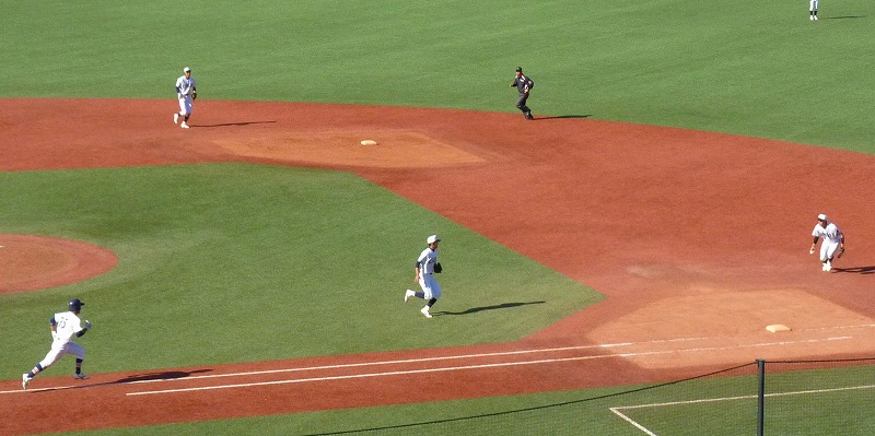 駒澤大対中央大 10月7日 東都大学野球1部 後半_b0166128_1261276.jpg