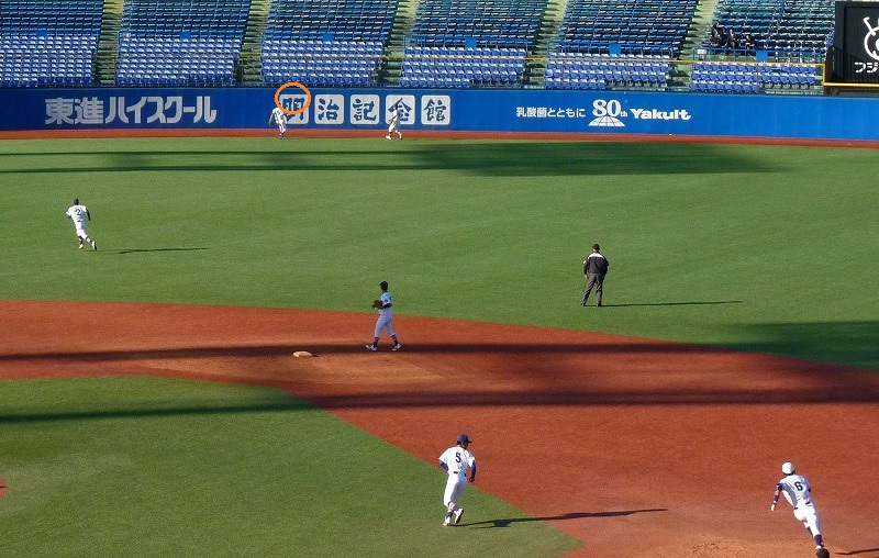 駒澤大対中央大 10月7日 東都大学野球1部 後半_b0166128_1625865.jpg