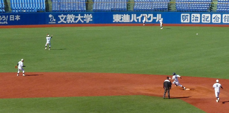駒澤大対中央大　１０月７日　東都大学野球１部　前半_b0166128_732052.jpg