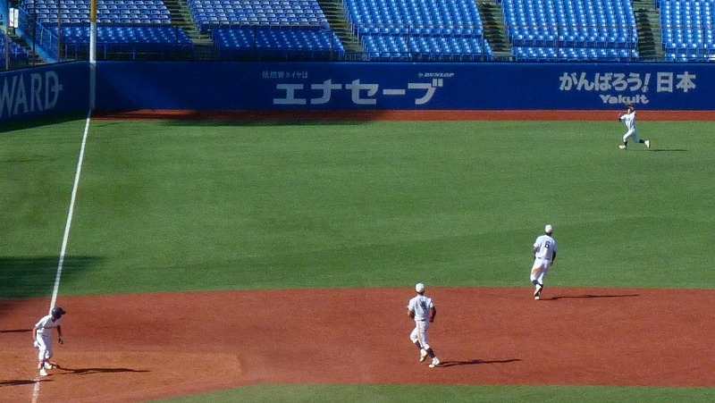駒澤大対中央大 10月7日 東都大学野球1部 前半_b0166128_7402567.jpg