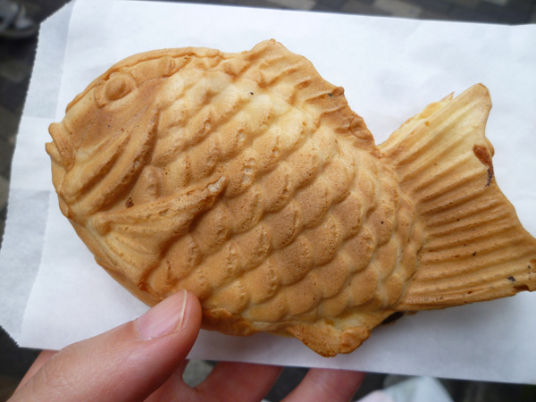名代たい焼き新宿椿庵 池袋店_c0152767_224849100.jpg
