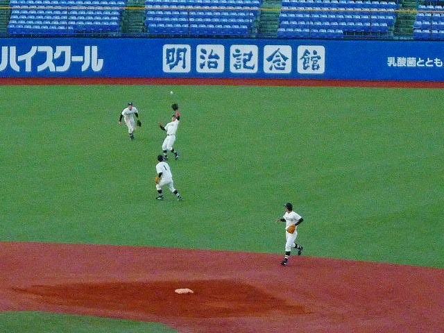 國學院大対専修大 10月7日 東都大学野球1部 前半_b0166128_10101310.jpg