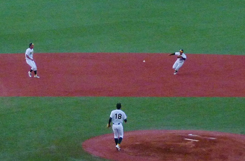 國學院大対専修大 10月7日 東都大学野球1部 前半_b0166128_10303927.jpg