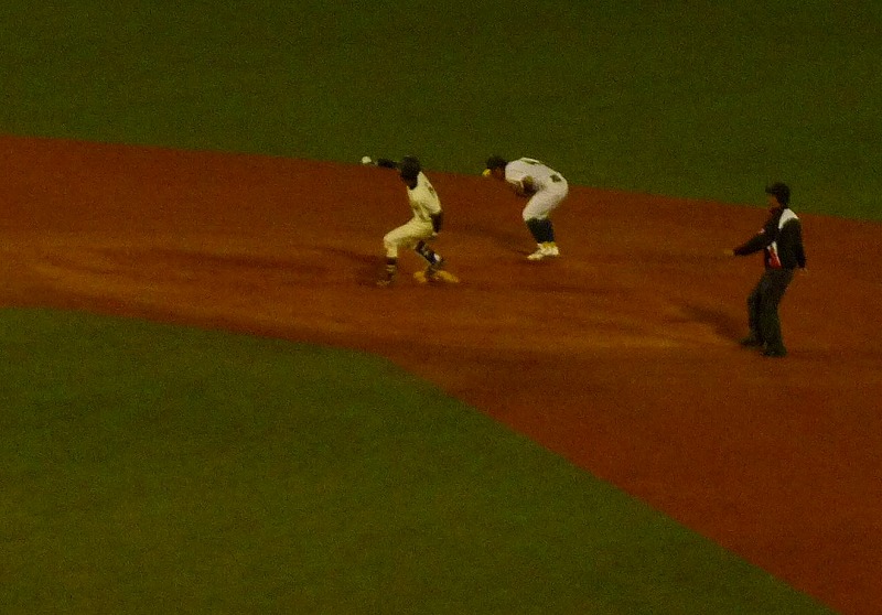 國學院大対専修大 10月7日 東都大学野球1部 後半_b0166128_1747513.jpg