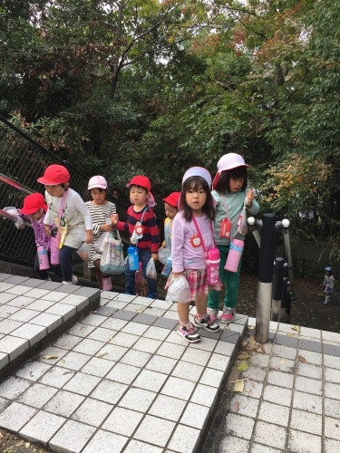 f0324461_10062675.jpeg