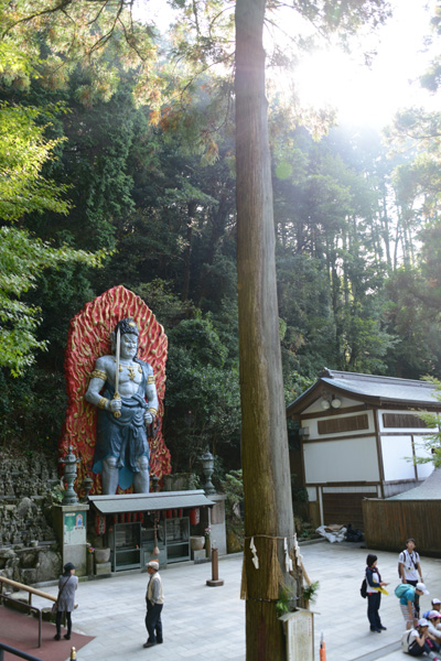 福岡の珍スポット!長さ41mもの涅槃像がある南蔵院_e0171573_17221746.jpg