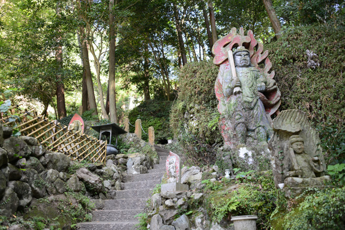 福岡の珍スポット!長さ41mもの涅槃像がある南蔵院_e0171573_17233928.jpg