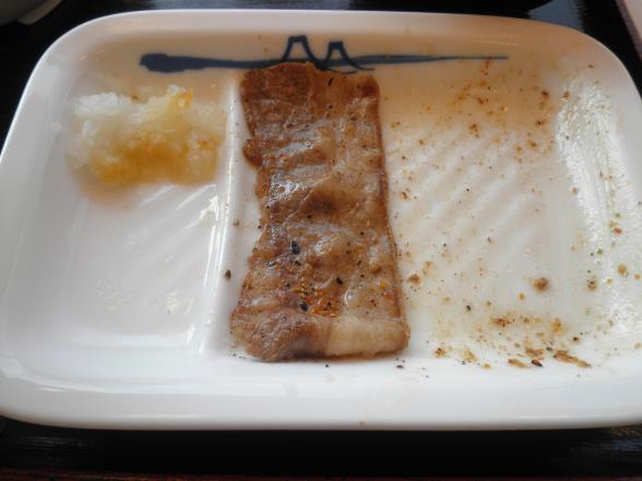 松屋の牛焼肉定食 布施南店_c0118393_123999.jpg
