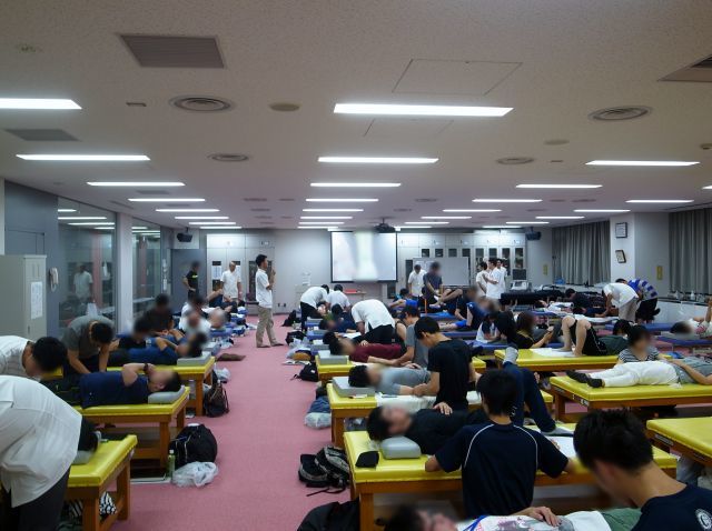 第19回運動器系体表解剖セミナーAコース3回目_b0329026_12411123.jpg