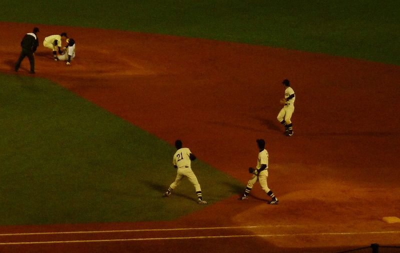 國學院大対専修大 10月7日 東都大学野球1部 後半_b0166128_18305591.jpg