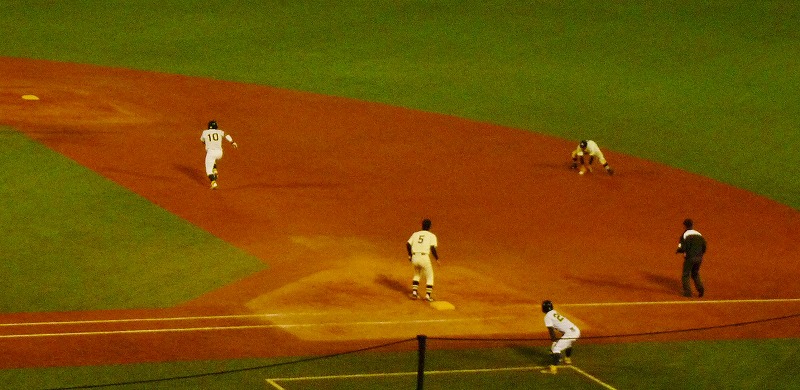 國學院大対専修大 10月7日 東都大学野球1部 後半_b0166128_18481386.jpg