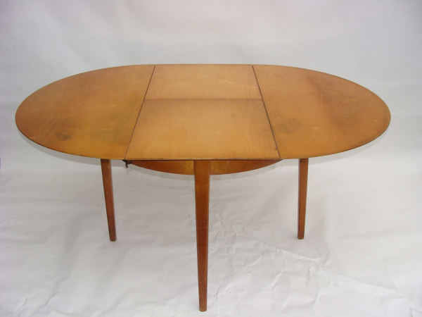 \"Cees Braakman Expandable Round Table\"ってこんなこと。_c0140560_11261666.jpg