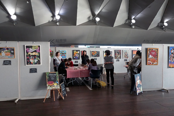 ナミナミチョークアートスタジオ教室展2015 横浜港大さん橋くじらのおなかギャラリー_f0117059_22302228.jpg
