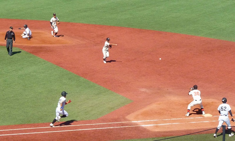 亜細亜大対日本大 10月8日 東都大学野球1部 前半_b0166128_1859325.jpg
