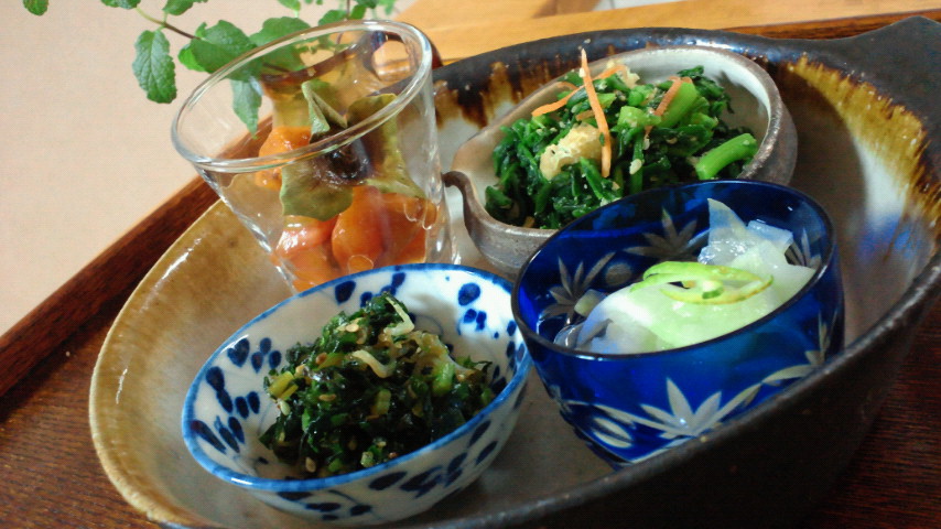 大好きな空間 えまカフェさん_f0180166_21395888.jpg