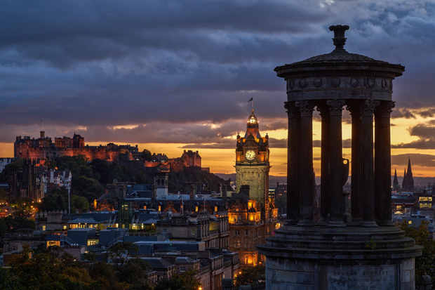 Calton Hillからの夜景撮影_e0205680_2464088.jpg