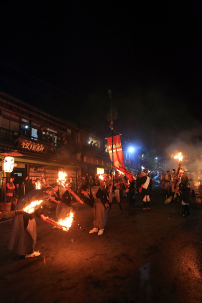 鞍馬の火祭_e0051888_11581859.jpg