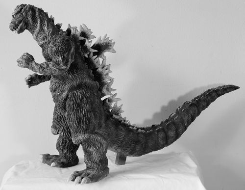 逆襲ゴジラ 55cm : てんつく工芸作品集