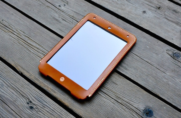 ipad mini 4 leather cover_b0172633_20332088.jpg