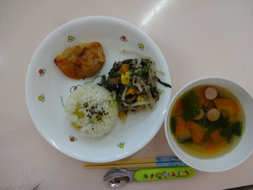 10月のお誕生会&ハロウィン_d0166047_14425893.jpg