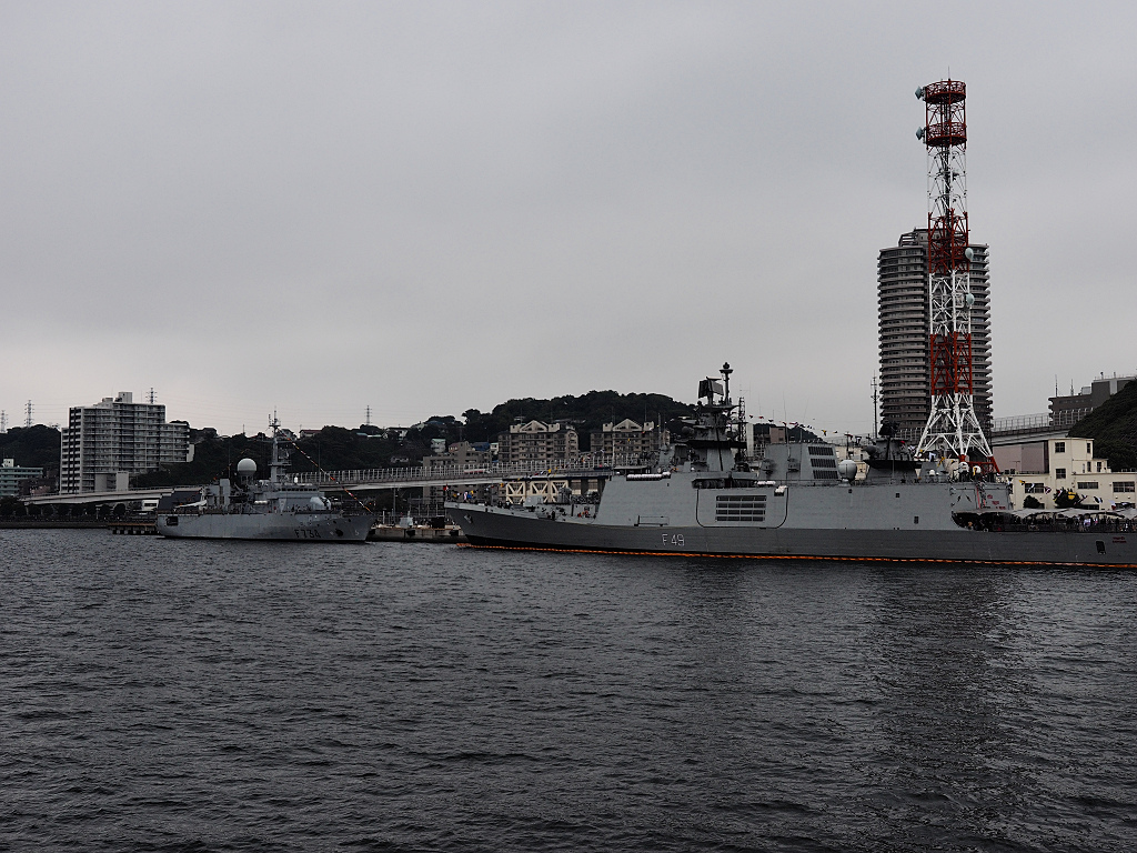 e0290358_0879.jpg