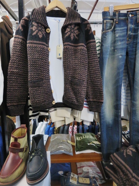 INVERALLAN ・・・ SNOW FLAKE LUMBER CARDIGAN もう1色の当店・雪柄別注色 (再!)_d0152280_2294678.jpg
