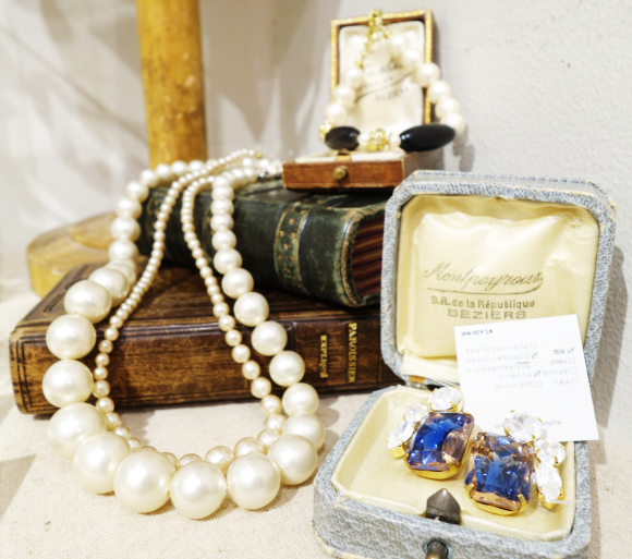 【〜11/10】nichinichi 秋のアクセサリー展_b0184796_13064093.jpg