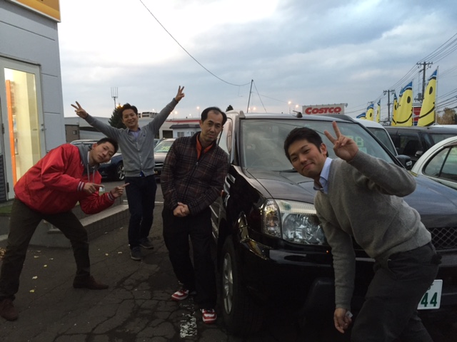 10月31日(土)アウトレット★10月最終日!ご成約&納車ラッシュ!ミラクル本間様納車☆_b0127002_17522064.jpg
