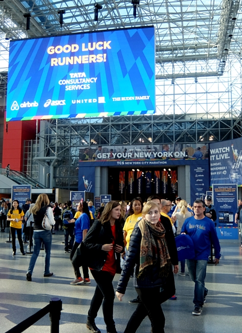 ニューヨーク・シティ・マラソンのマラソン・エキスポ(Marathon Expo)_b0007805_1835298.jpg