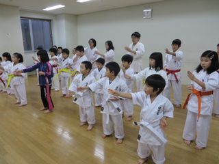 土曜日空手 審査会最終日と新しい仲間!_c0118332_2364857.jpg