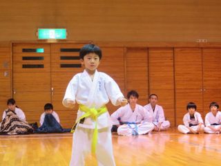 土曜日空手 審査会最終日と新しい仲間!_c0118332_2392668.jpg