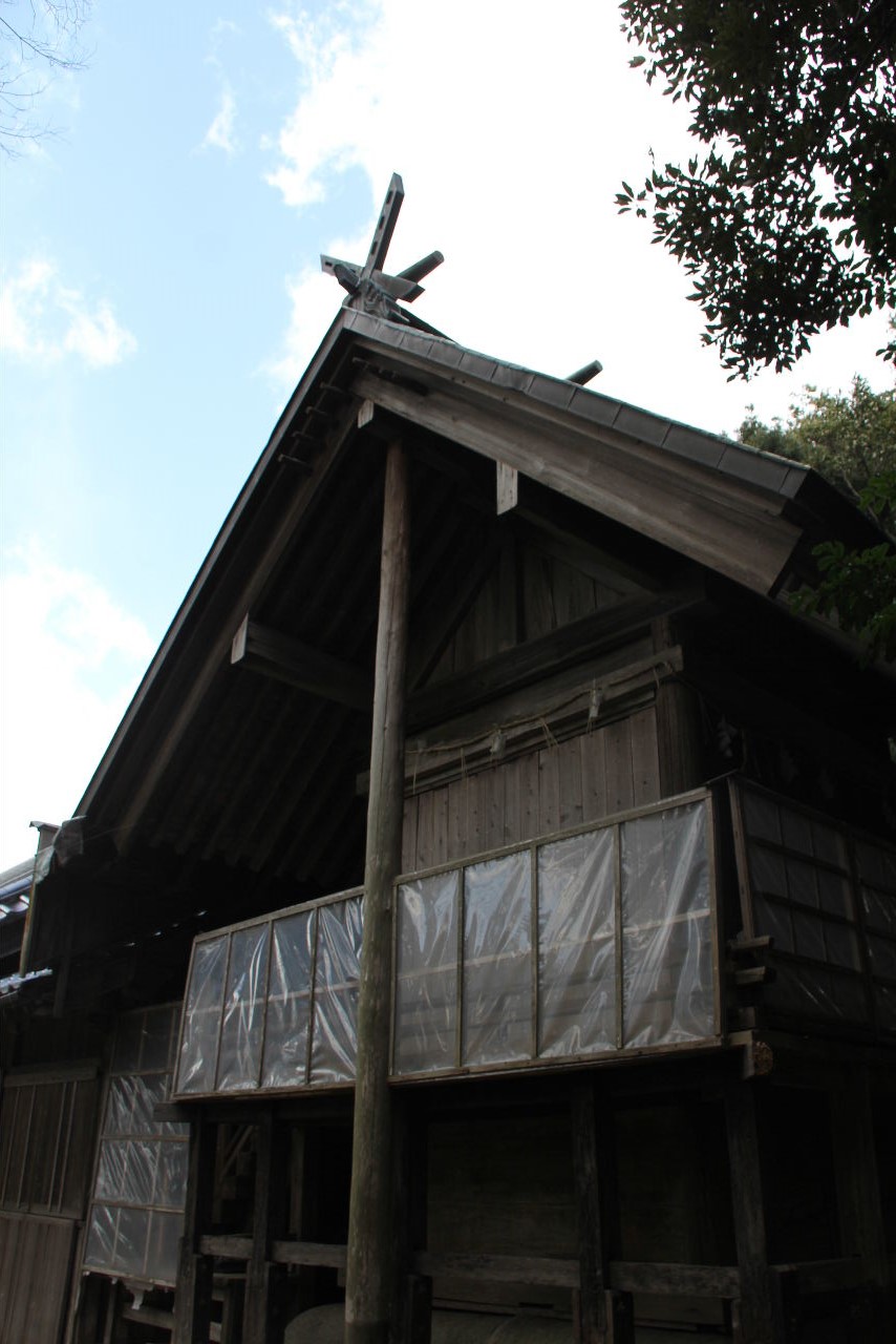 【鎮懐石八幡宮】　神功皇后の「鎮懐石」伝説の地_c0011649_23281145.jpg