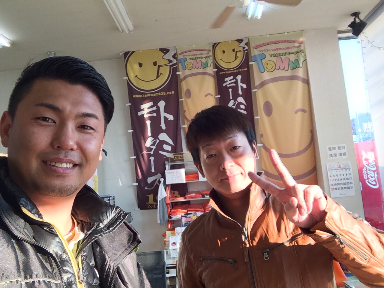 11月1日(日)アウトレット☆Y様Jeepご成約!A様レガシィご成約!N様ヴォクシーご成約!_b0127002_17342324.jpg