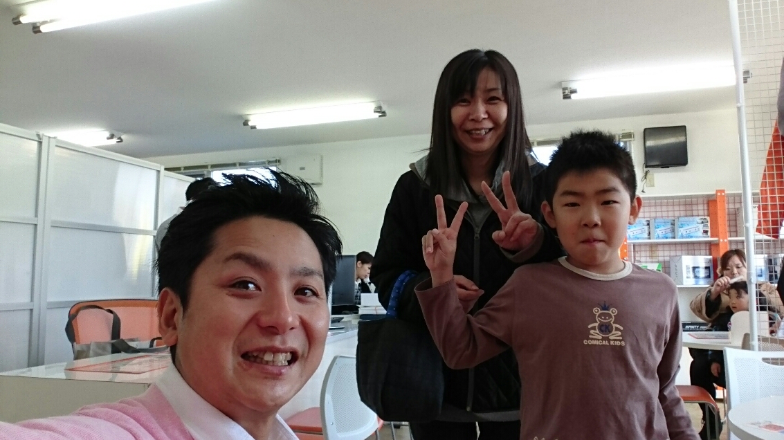 11月1日(日)アウトレット☆Y様Jeepご成約!A様レガシィご成約!N様ヴォクシーご成約!_b0127002_18374098.jpg