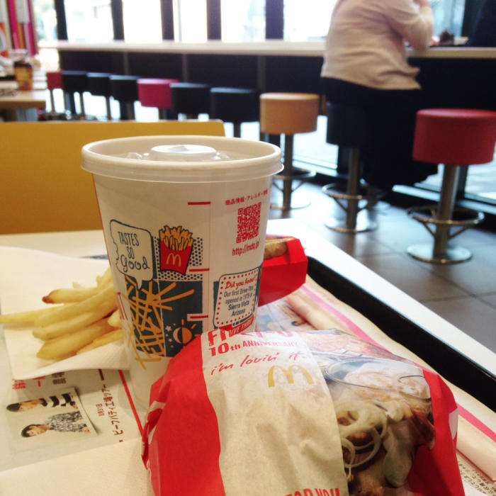 隅田川の始まりを見た後、マックへ_c0060143_15545349.jpg