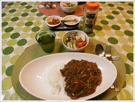 いつも同じように作っているはずのカレーだけど、作るごとに完成度が違うよね( ＊´艸｀)ｸｽｸｽ_b0175688_20514729.jpg