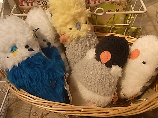 インコと鳥の雑貨展オクムラミチヨ、工房小鳥屋作品お届け!_d0322493_2319031.jpg