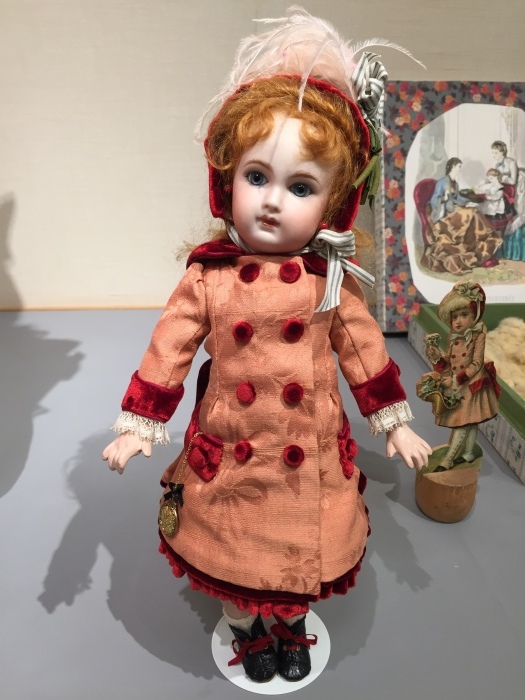 アンティーク ブロンド少女のパリアンドール チャイナヘッド