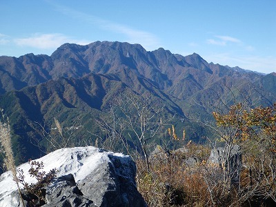 2015年11月1日 秩父・白石山（毘沙門山）＆父不見山_d0342206_03483562.jpg