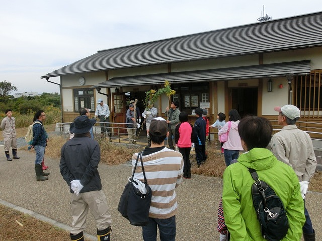 浮島ヶ原自然公園で「セイタカアワダチソウをやっつけよう!」作戦_f0141310_9272820.jpg