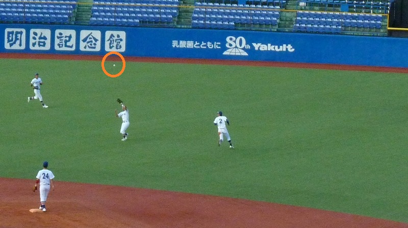 國學院大対駒澤大 10月14日 東都大学野球1部 後半_b0166128_18434449.jpg