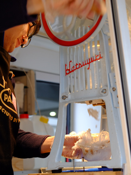 「11月8日まで!東京モーターショー2015 グルメキングダムでプラチナフードを食べました」_a0000029_1704290.jpg