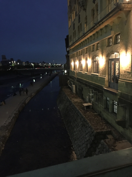 a0336630_01251225.jpg