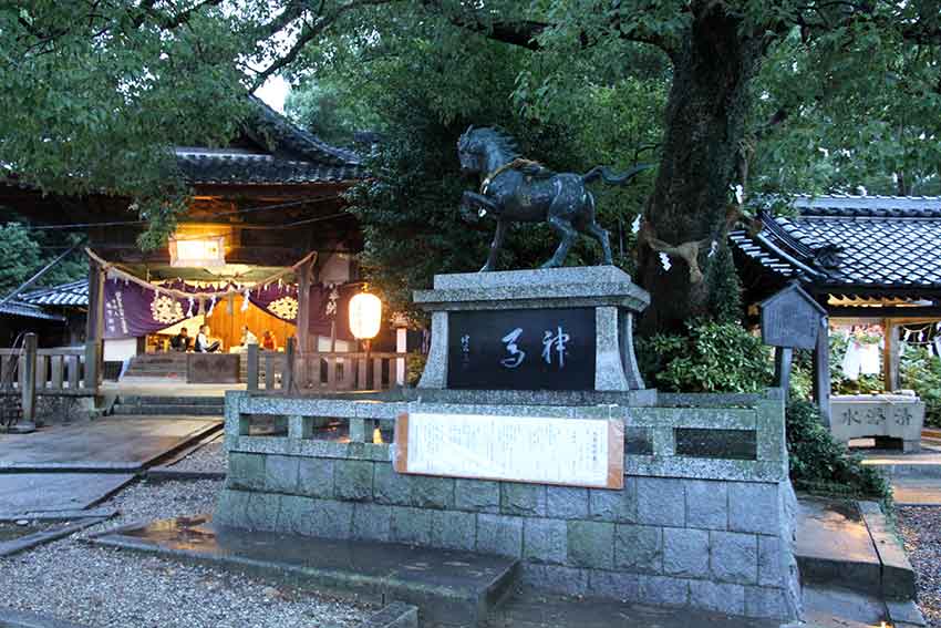 愛知県の「天日鷲命」♪「鷲田神明宮」と「和志取神社」♪_d0058941_21402.jpg