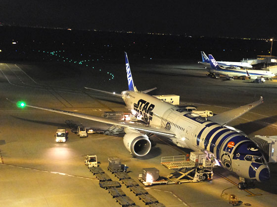 R2-D2 ANA JET。_c0039153_18331356.jpg