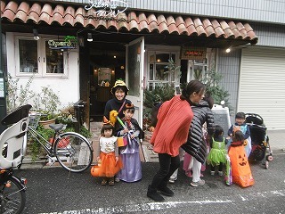 ハローウィンの日_a0123703_17375319.jpg