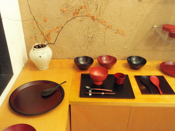 小林慎二漆展ご案内 明日からです_b0132442_19350581.jpg